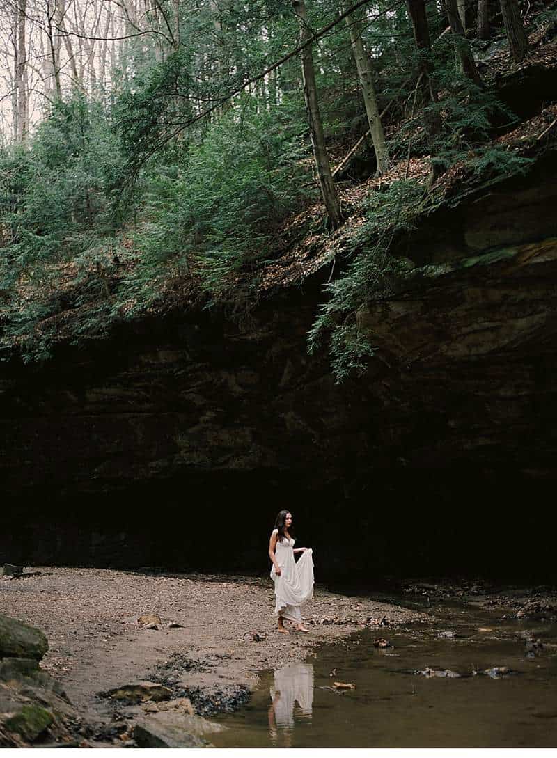 moody-cave-bridal-shoot_0023a