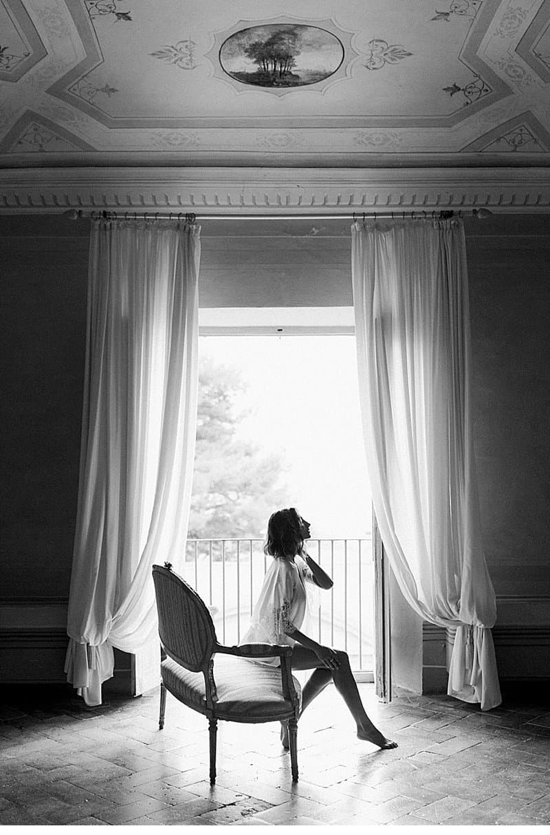 Sensual Italian Boudoir Session by Elisabeth Van Lent Photography
