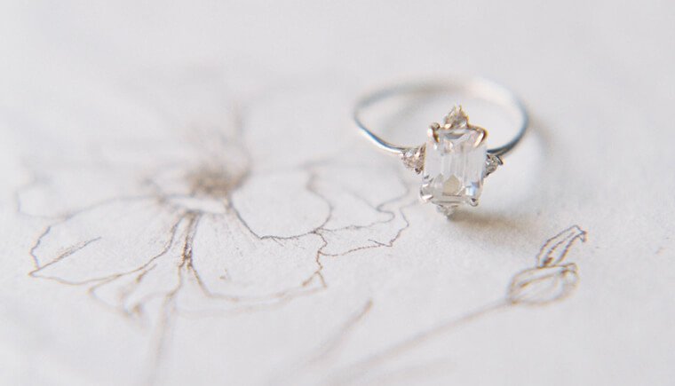 Gefühlvolles Eheversprechen unter der Sonne der Toskana von Josie Derrick Photography