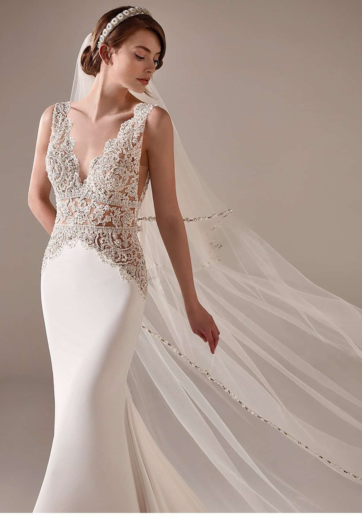 Beyond the Stars with the new Pronovias 2020 collection Amber Muse