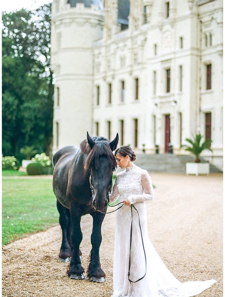 Anna Grinets Photography Wedding at Château Challain (19)