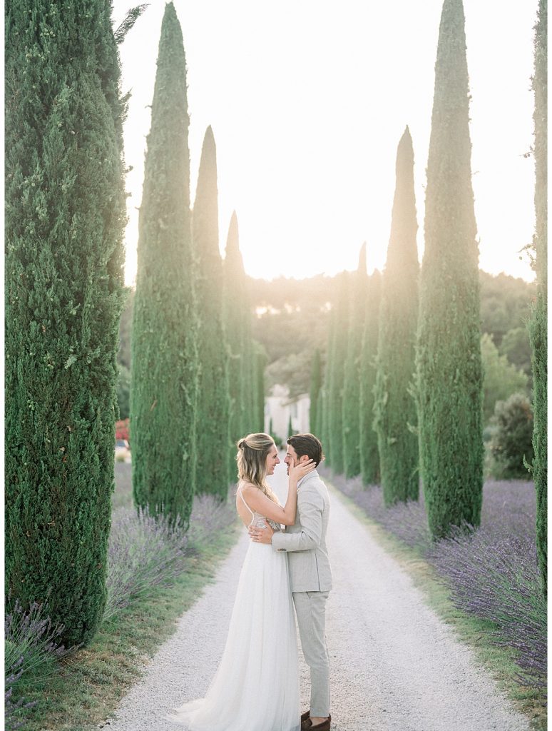 Intimate Wedding in Provence - Julien Jeanne - Amber & Muse (16)
